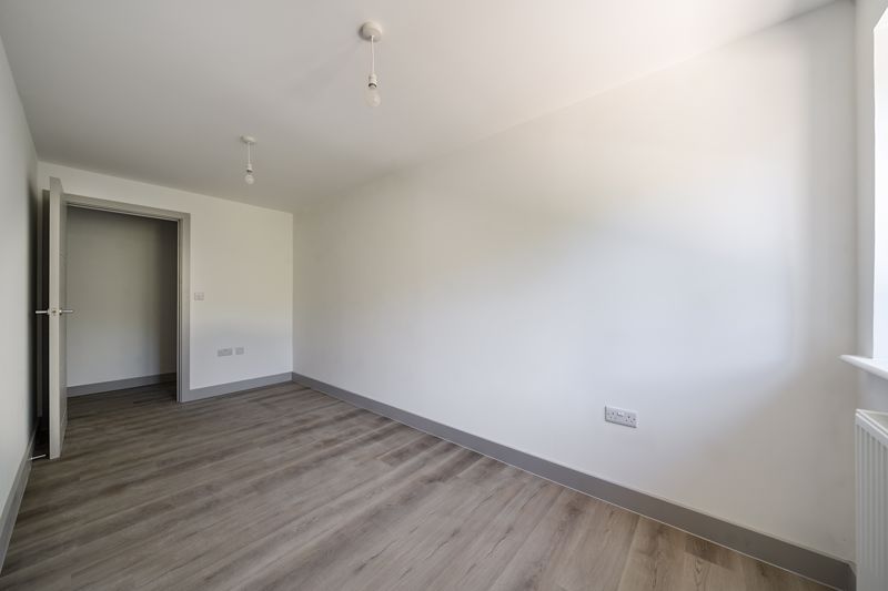 Second bedroom- click for photo gallery